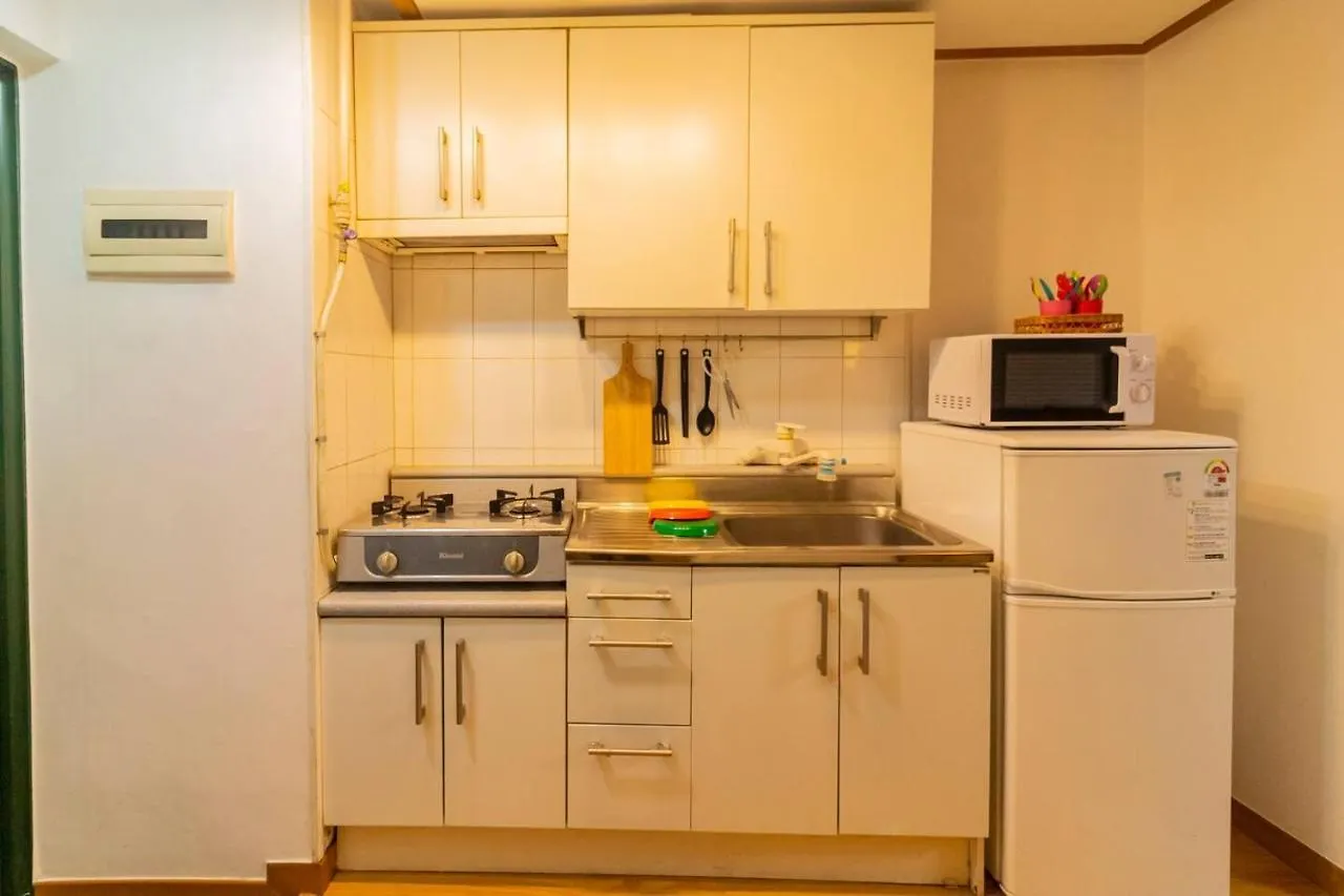 Apartment Hongdae Wide 1 Room Seoul