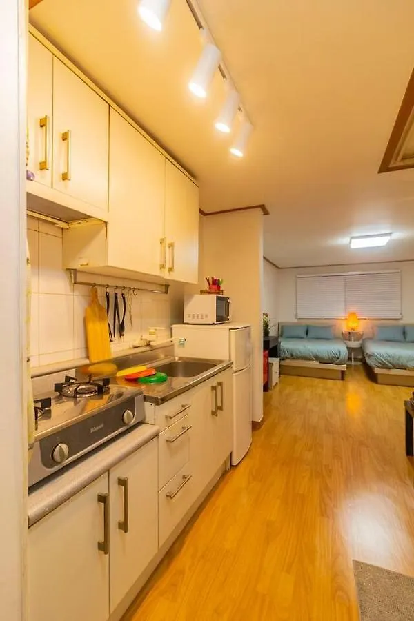 Apartment Hongdae Wide 1 Room Seoul