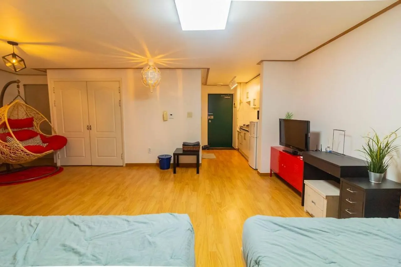 Apartment Hongdae Wide 1 Room Seoul South Korea