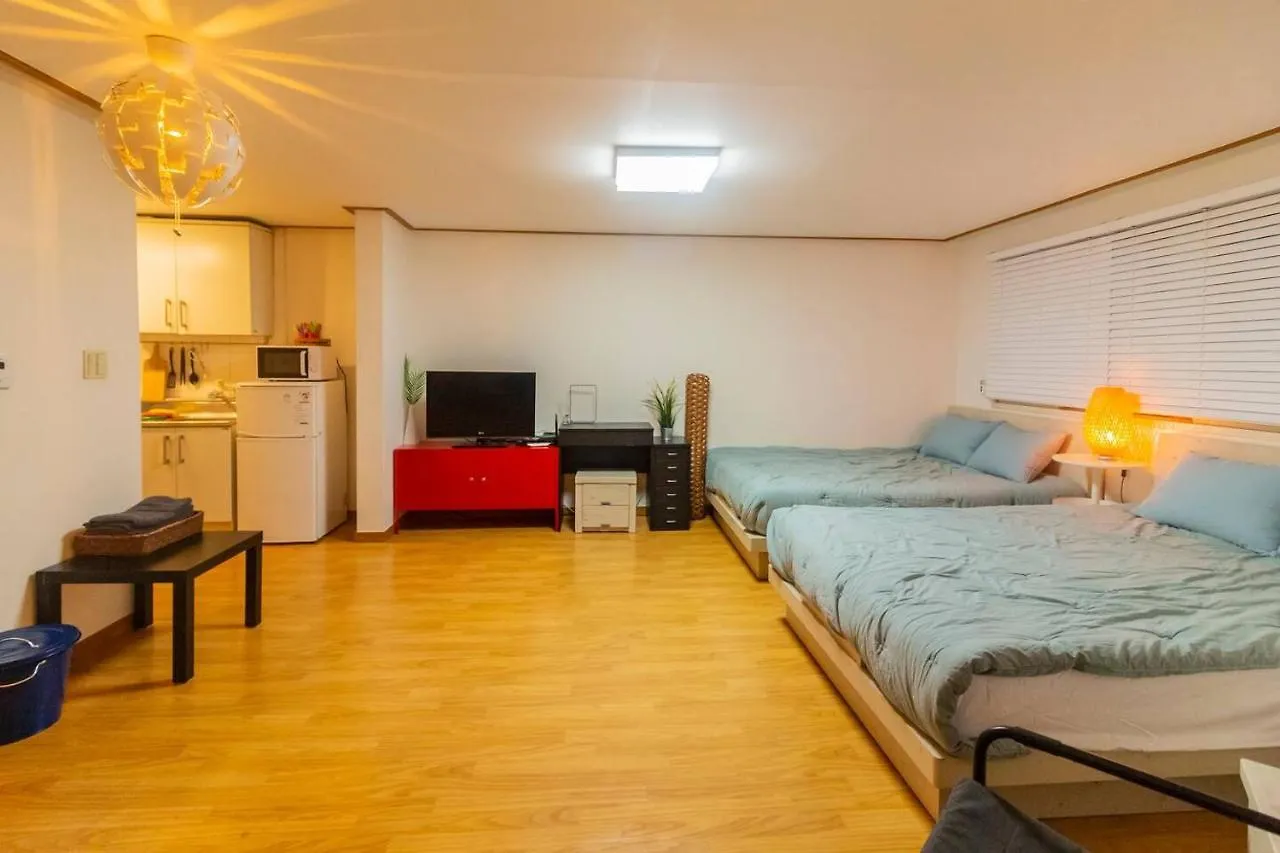 Hongdae Wide 1 Room Seoul