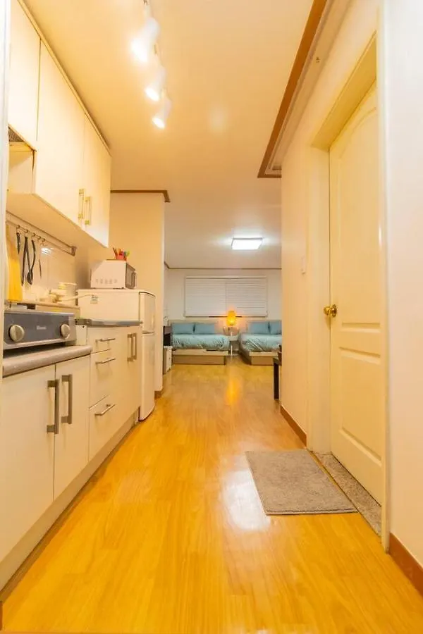 Apartment Hongdae Wide 1 Room Seoul